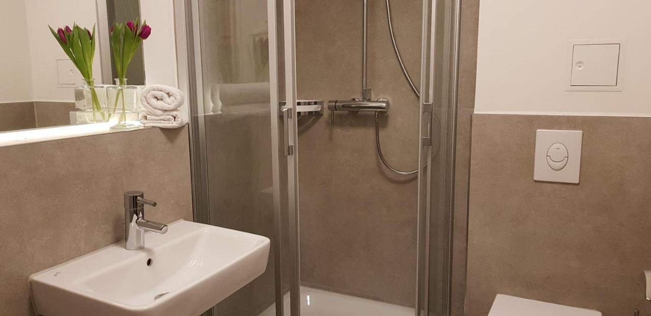 Apricot Hotel Hamburg Ngoại thất bức ảnh